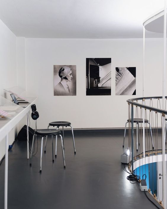 15/03/2024 - Judith Raum’un yerleştirmesi Otti Berger. Weaving For Modernist Architecture, temporary Bauhaus-Archiv’de