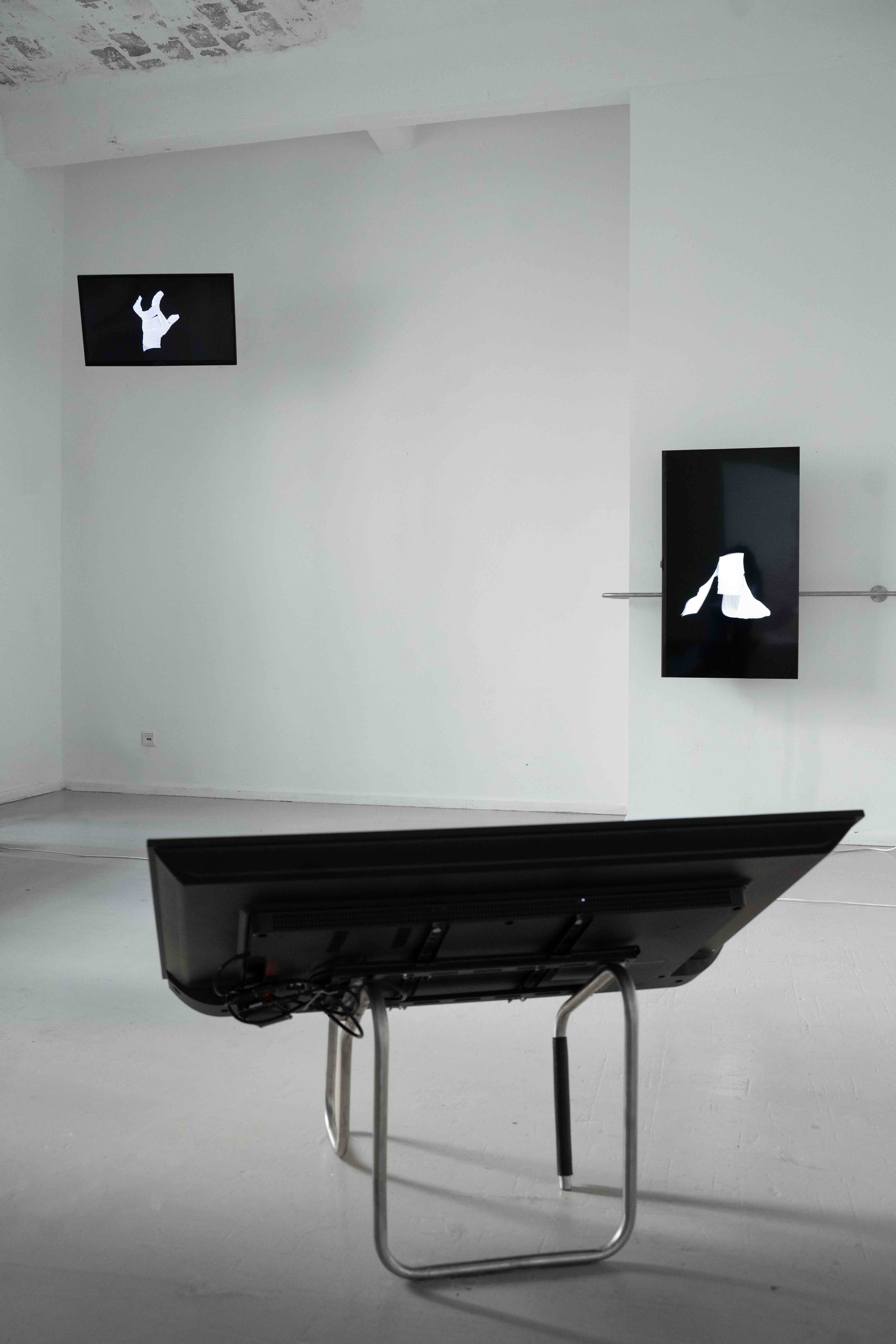 Still point Still point